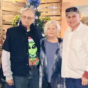 Meet your Posher, Pam